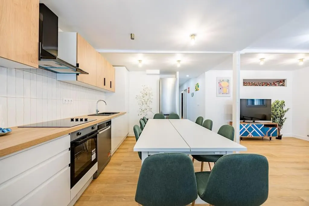8pers # 3 Bedrooms # Pereire # 17 아파트